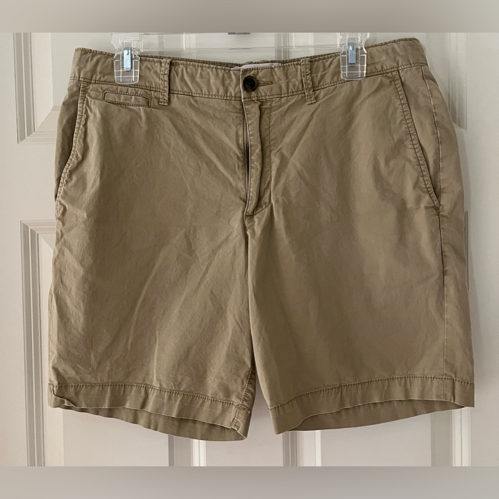 Original Penguin by Musingerwear flat front slim fit khaki shorts, size 32